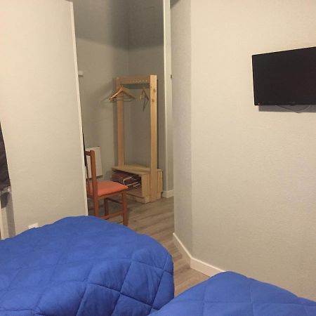 Hostal Rosales อารันดา เด ดวยโร ภายนอก รูปภาพ
